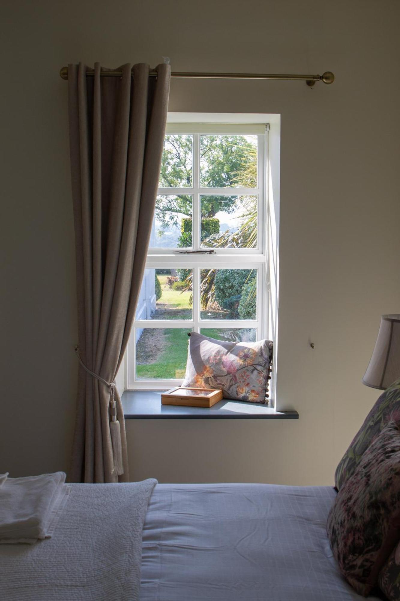 Hill House Lodge Sleeps 6 Overlooking The Rock Of Cashel Cashel  Extérieur photo